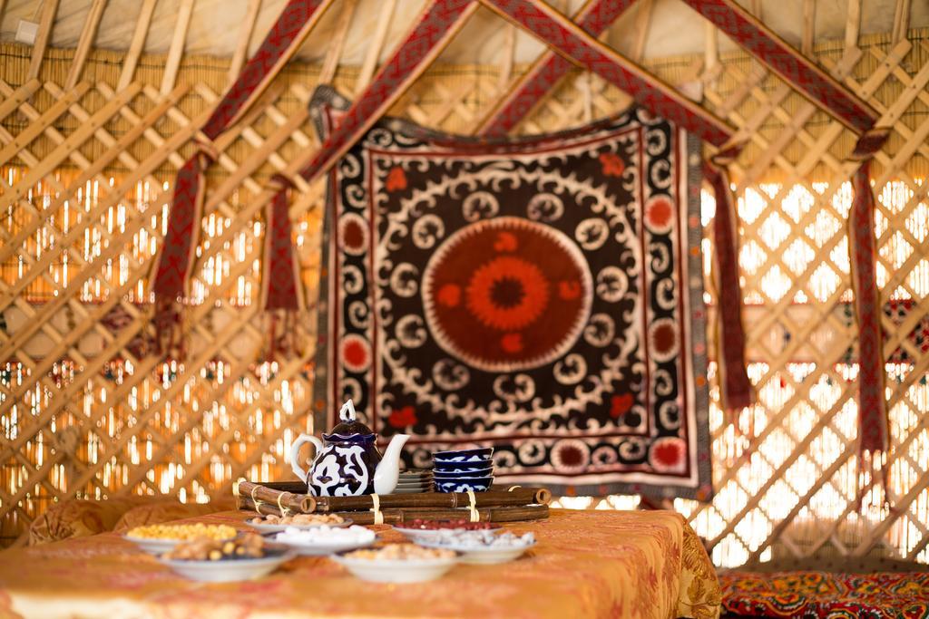 Advantage Hotel Samarkand Eksteriør bilde