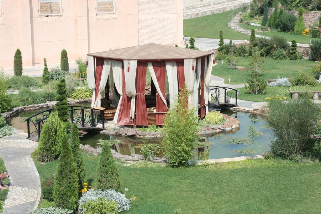 Advantage Hotel Samarkand Eksteriør bilde